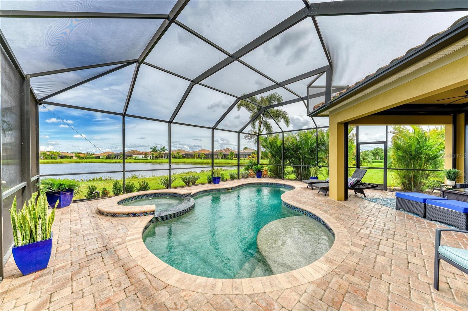 Image 73 of 80 For 4703 Tobermory Way