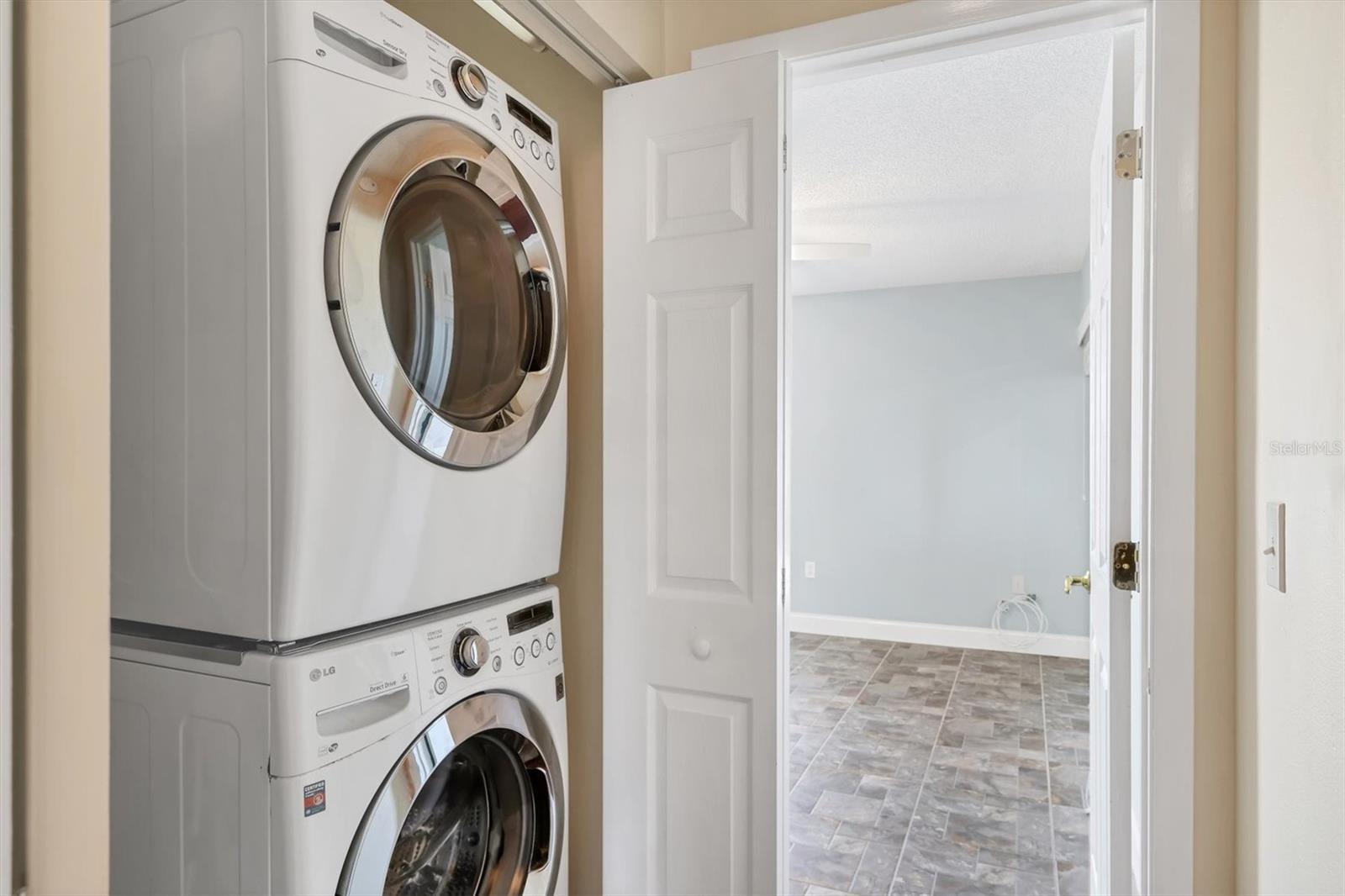 Image 19 of 28 For 8702 54th Avenue W