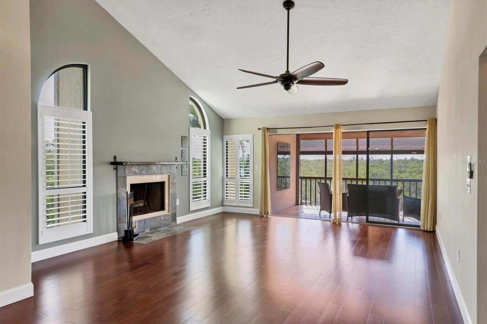 Image 3 of 28 For 8702 54th Avenue W