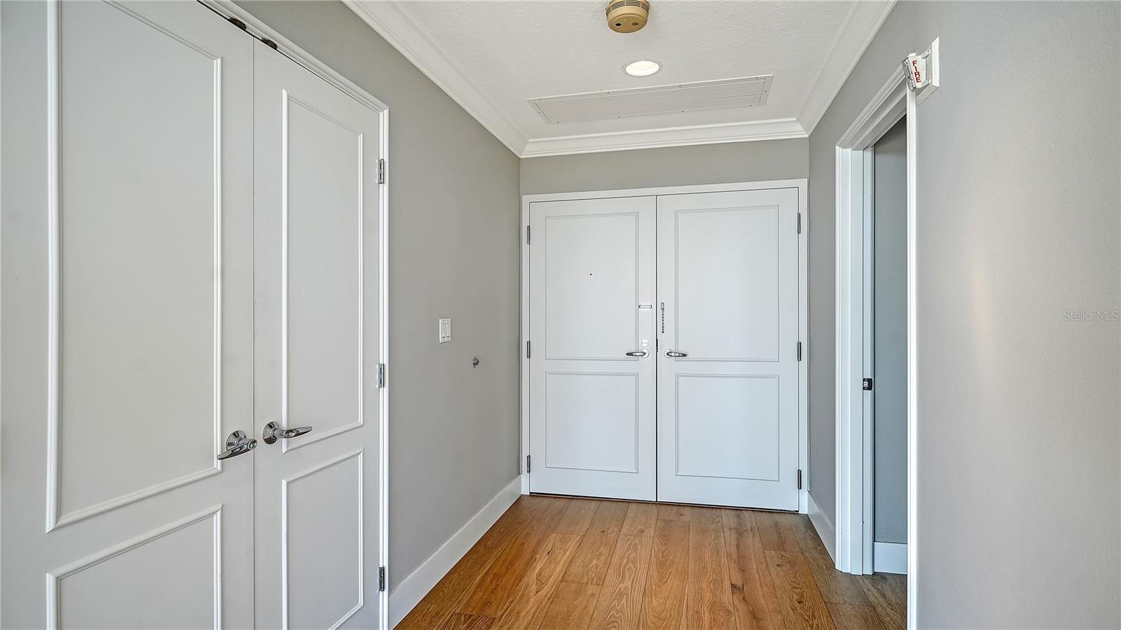 Image 3 of 45 For 3080 Grand Bay Boulevard 516