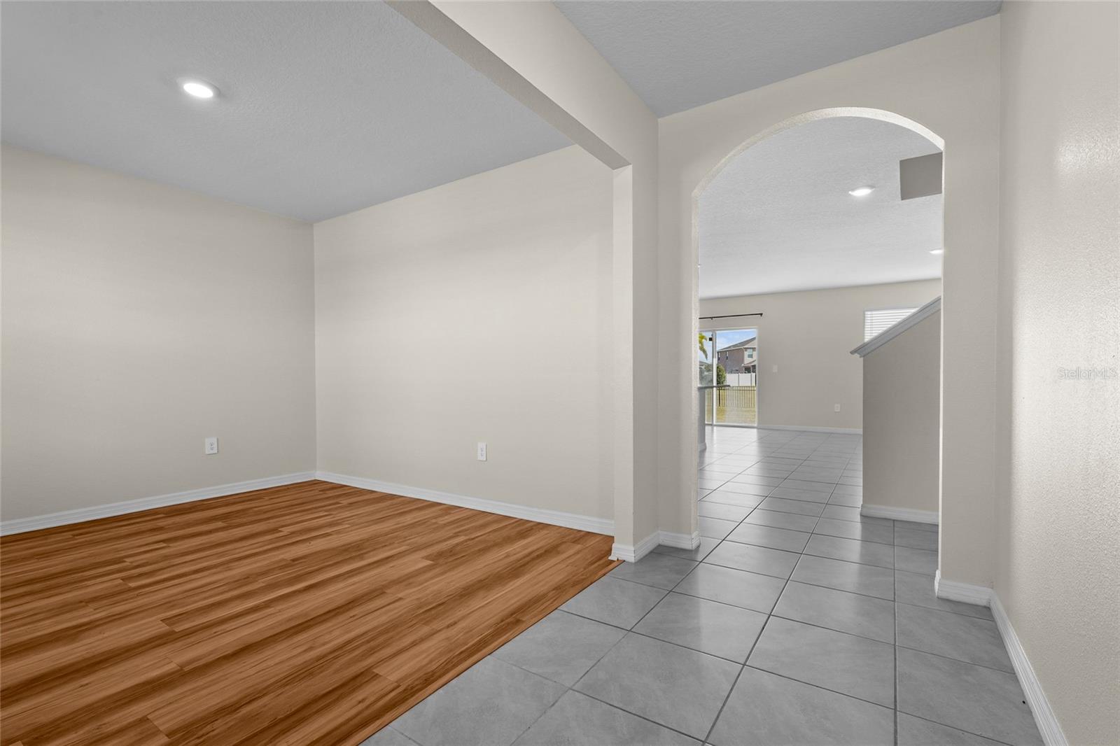 Image 4 of 88 For 17448 Harvest Moon Way