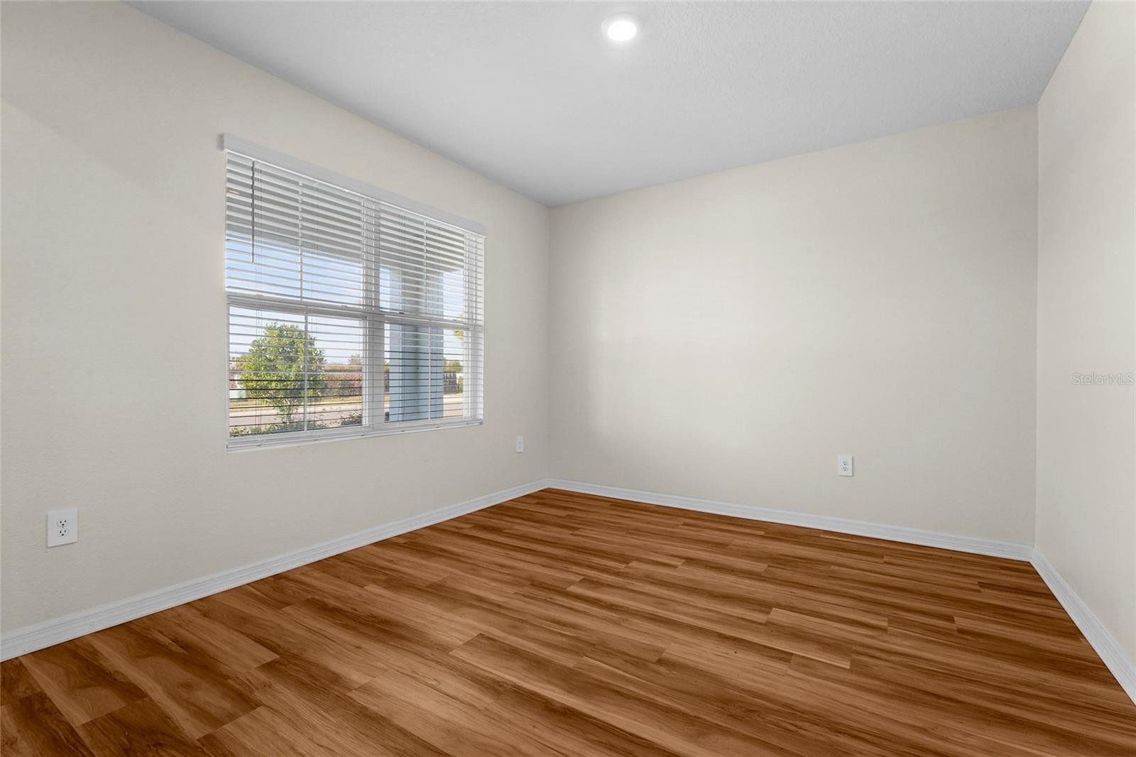 Image 6 of 88 For 17448 Harvest Moon Way