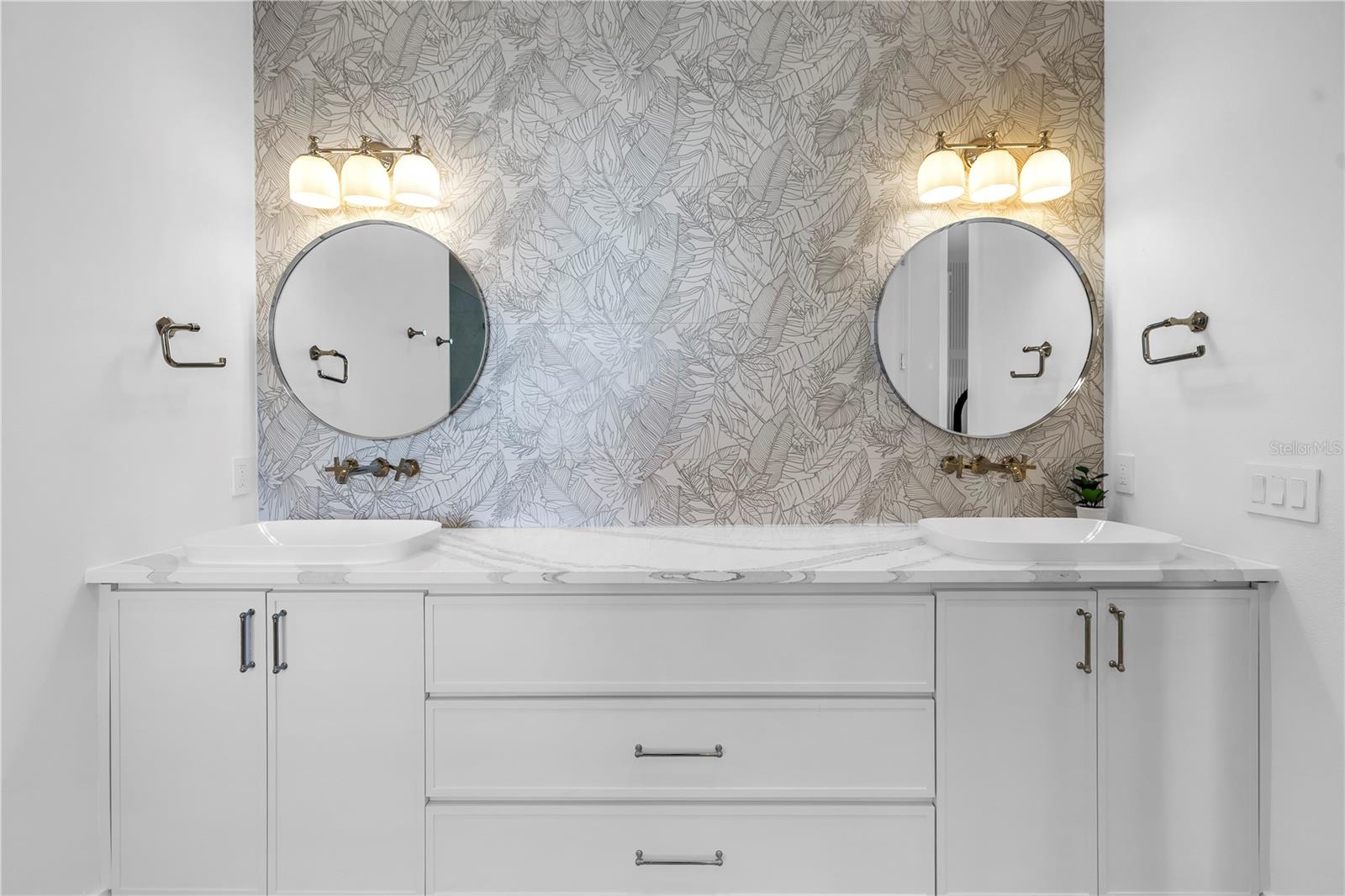 Image 35 of 100 For 148 Coolidge Drive