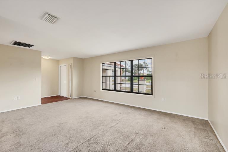 Image 12 of 48 For 5121 Richmond Terrace