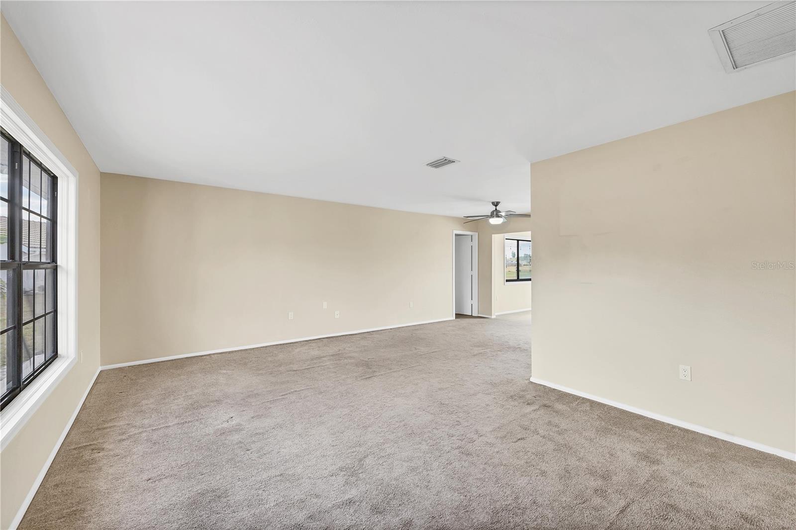 Image 33 of 48 For 5121 Richmond Terrace