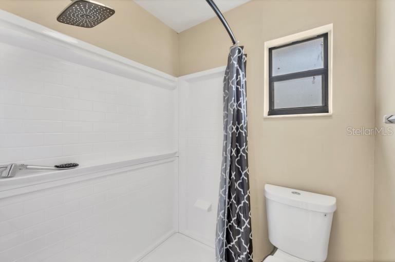 Image 37 of 48 For 5121 Richmond Terrace