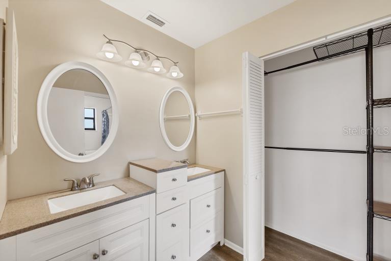 Image 47 of 48 For 5121 Richmond Terrace