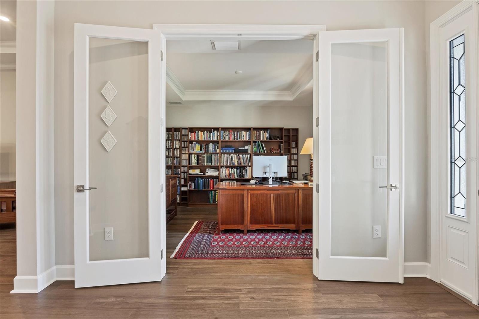 Image 28 of 76 For 1403 Sailview Place