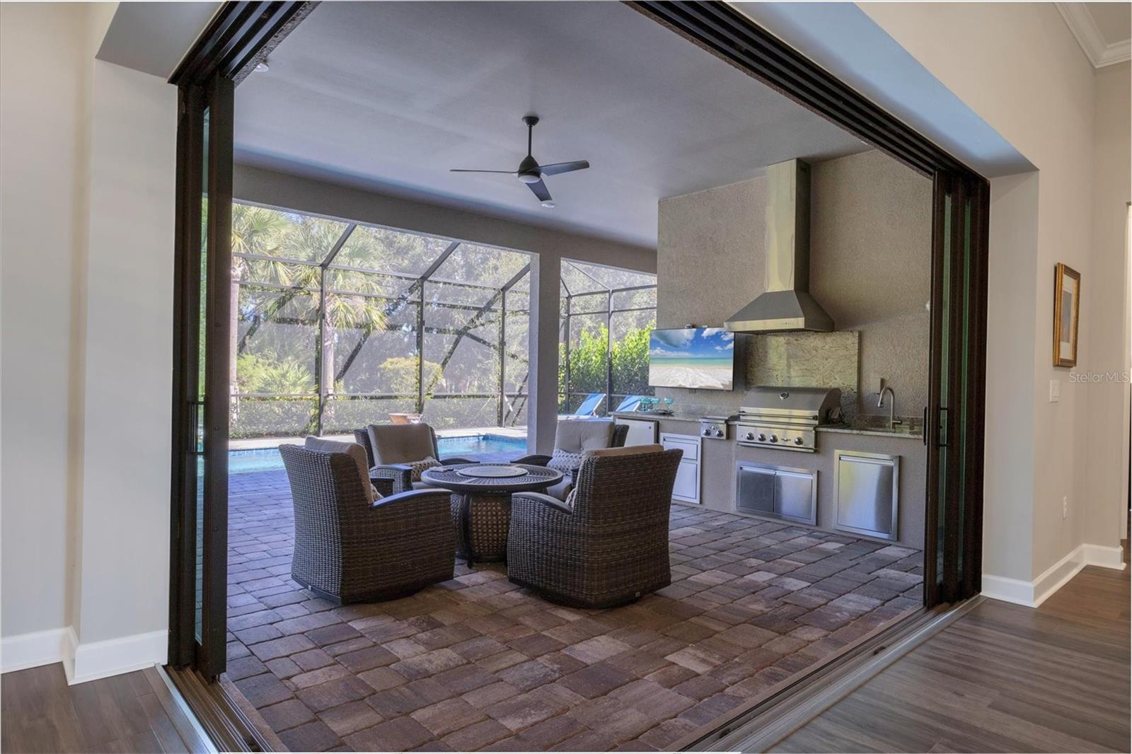 Image 32 of 76 For 1403 Sailview Place