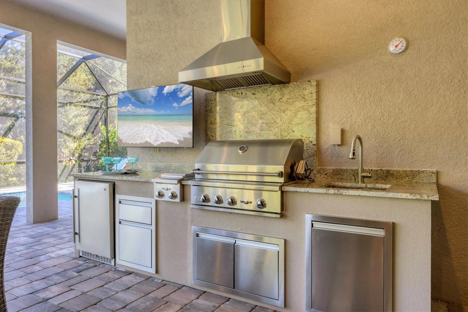 Image 33 of 76 For 1403 Sailview Place