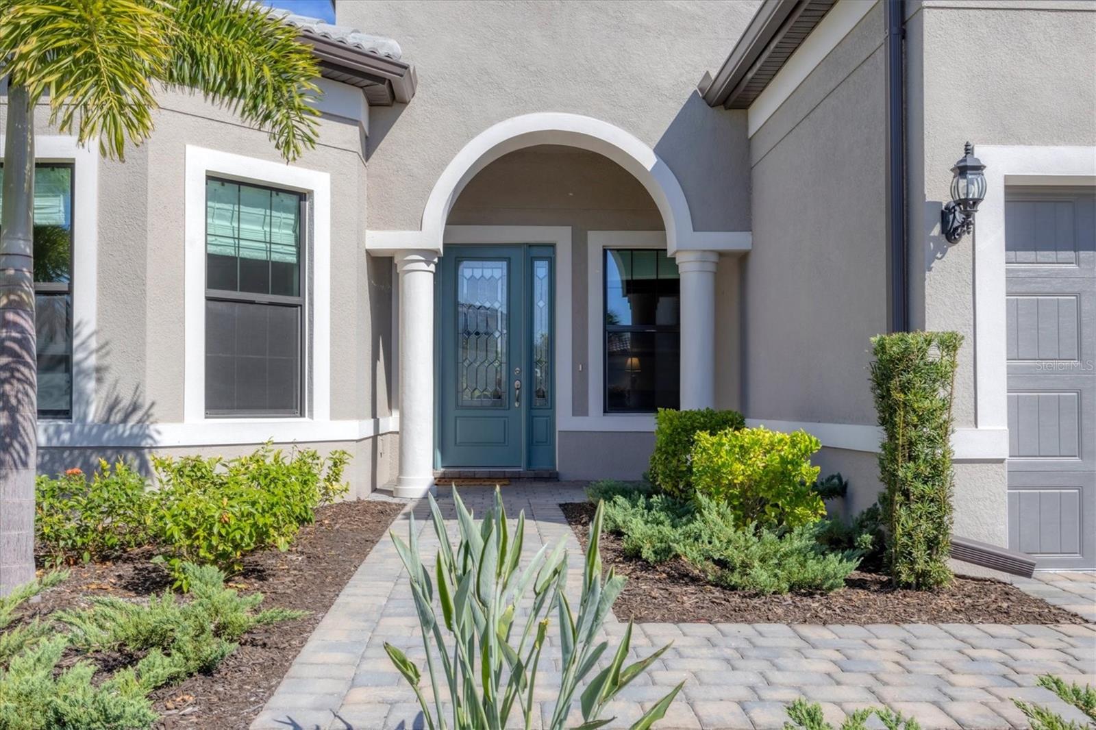 Image 6 of 76 For 1403 Sailview Place