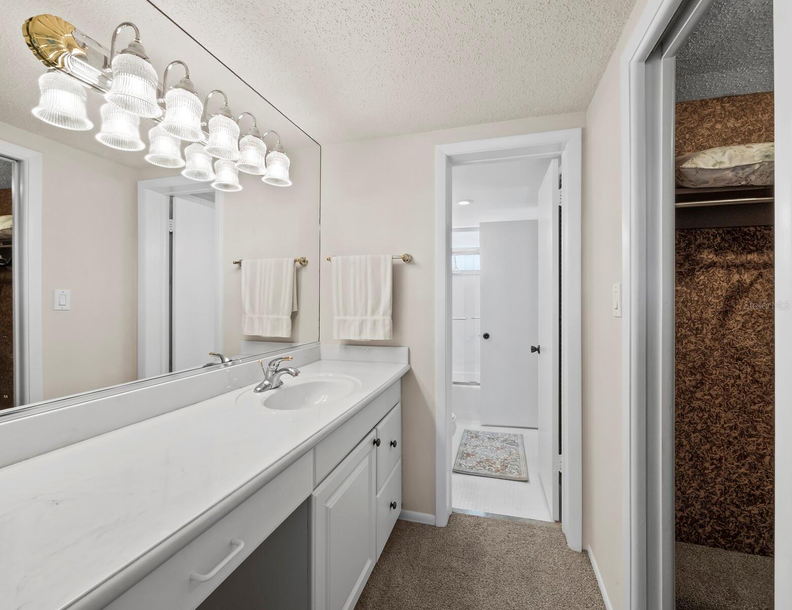 Image 13 of 49 For 4350 Chatham Drive 105