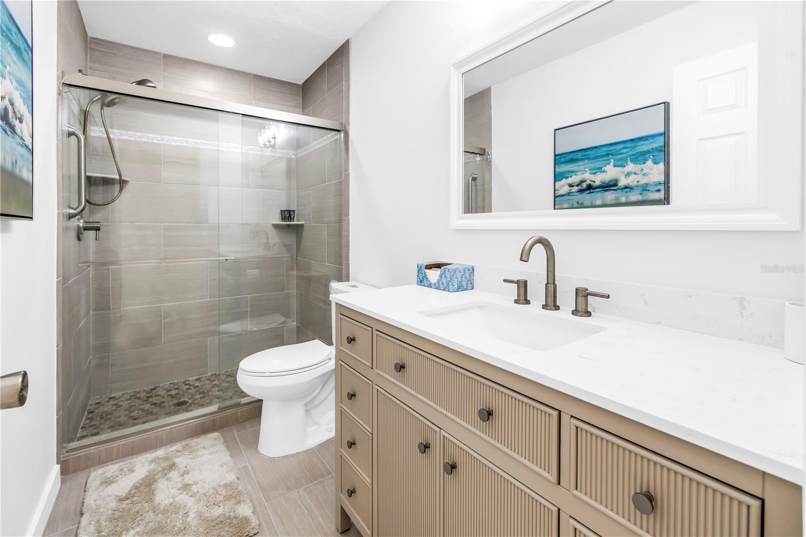 Image 27 of 60 For 111 Whispering Sands Circle V38