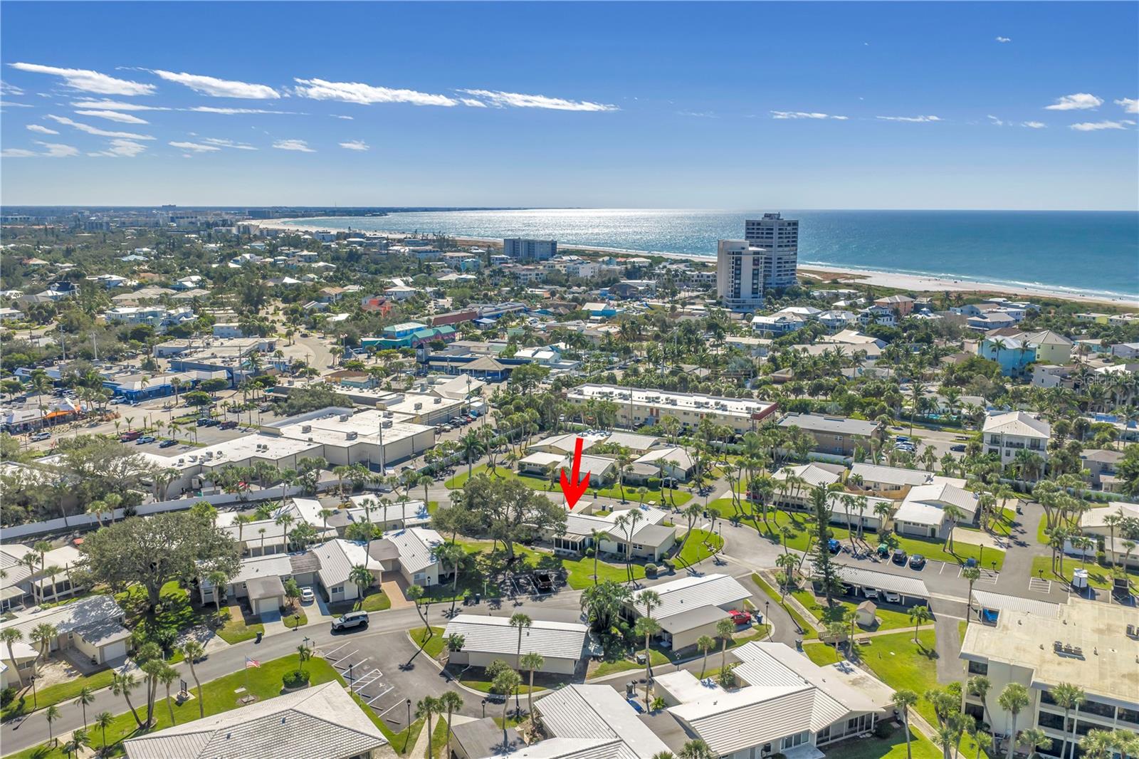 Image 52 of 60 For 111 Whispering Sands Circle V38