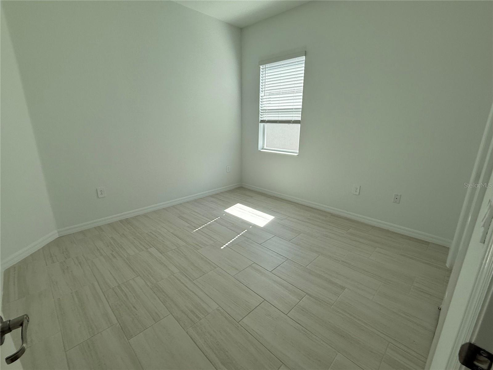 Image 12 of 23 For 5531 Lightning Whelk Lane