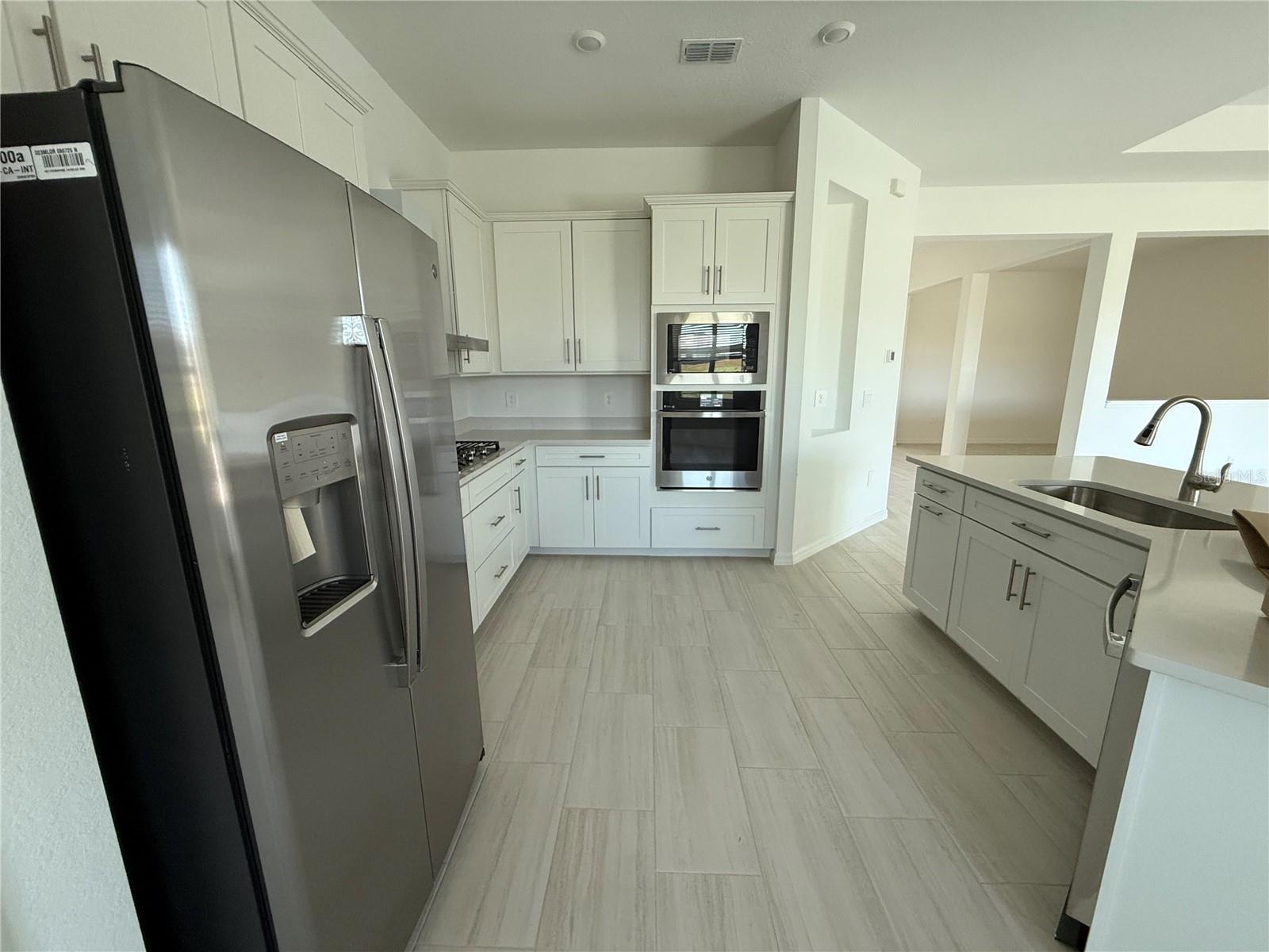 Image 3 of 23 For 5531 Lightning Whelk Lane