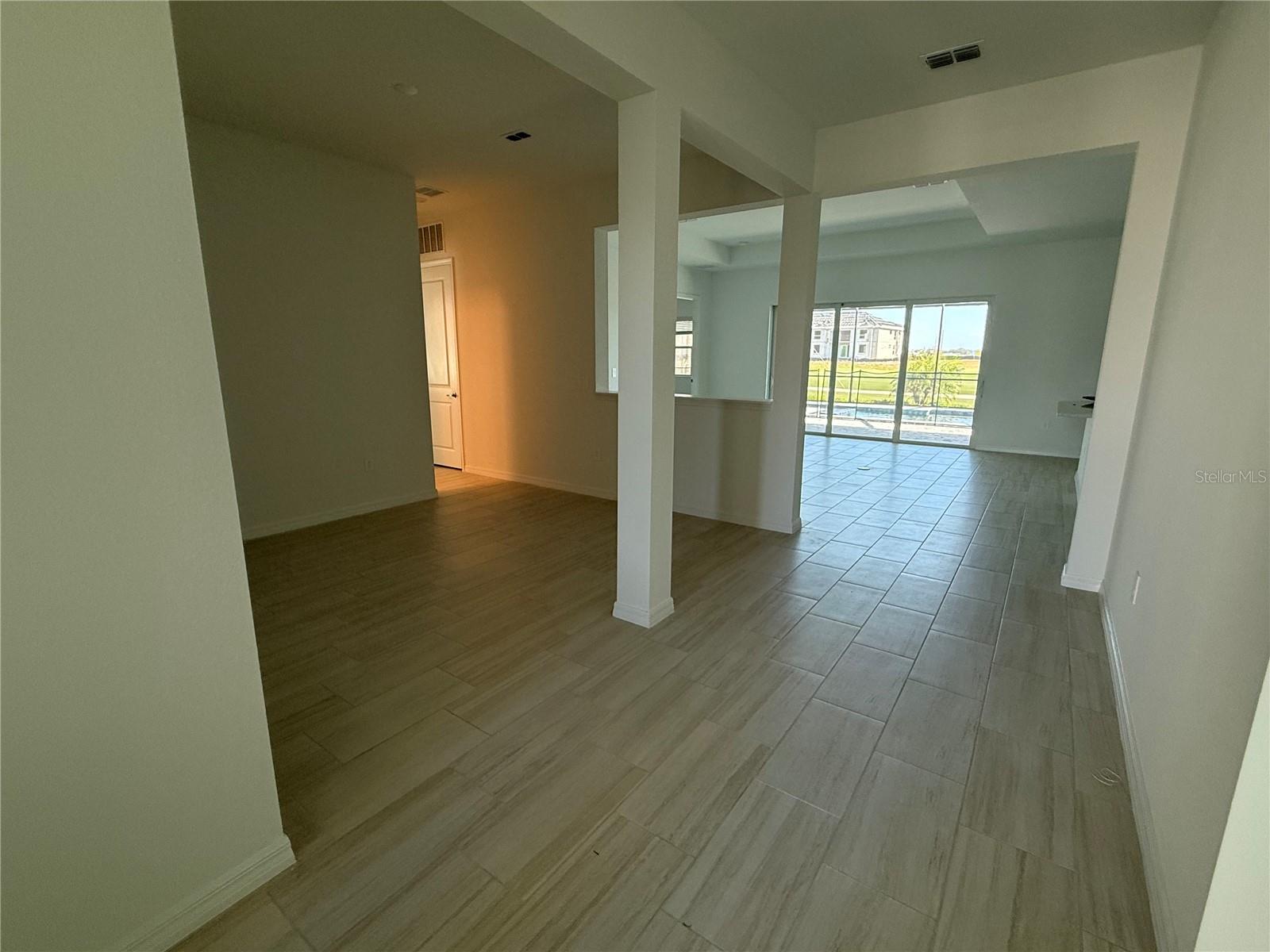 Image 5 of 23 For 5531 Lightning Whelk Lane