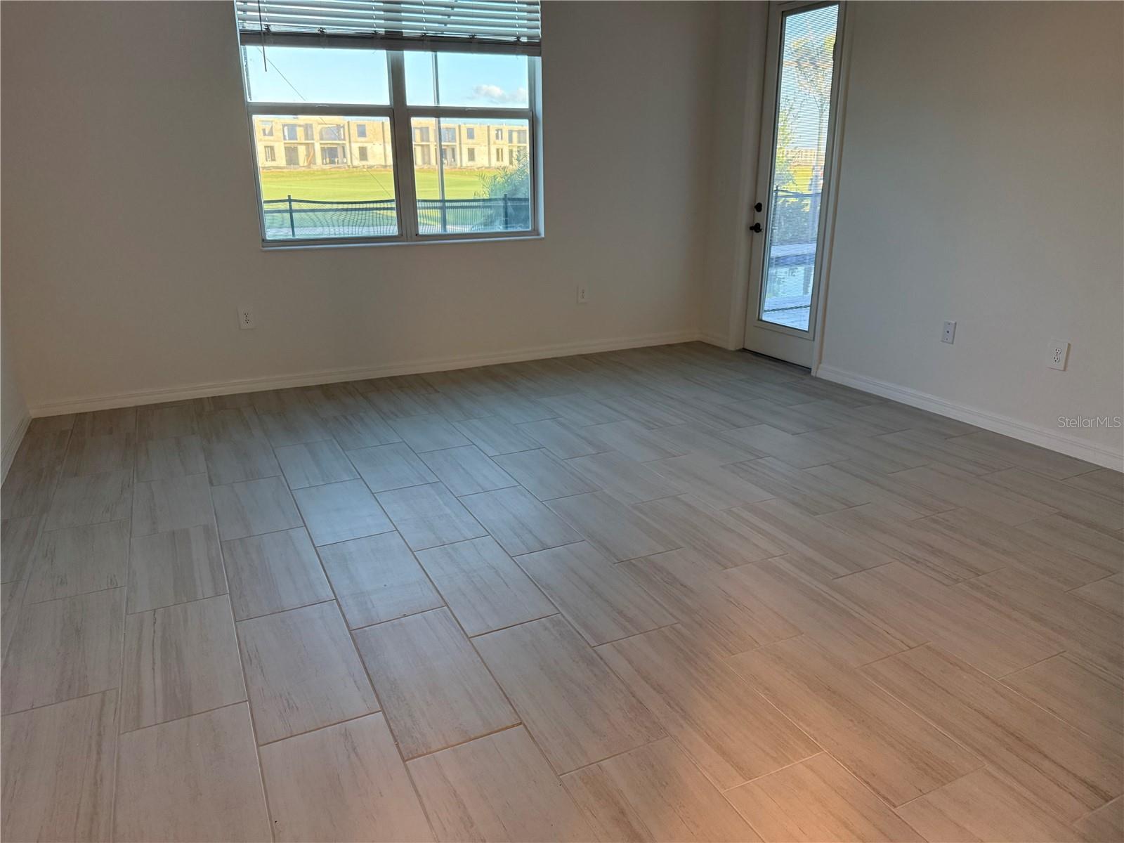 Image 8 of 23 For 5531 Lightning Whelk Lane