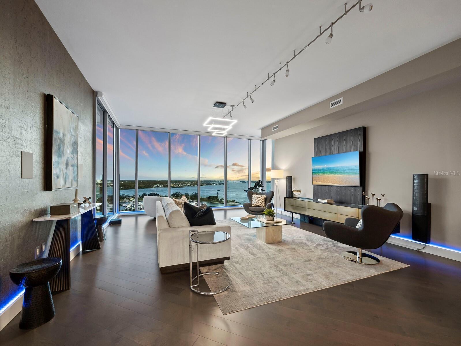 Image 10 of 53 For 1155 Gulfstream Avenue 1709