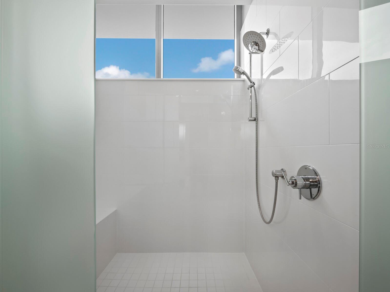 Image 24 of 53 For 1155 Gulfstream Avenue 1709