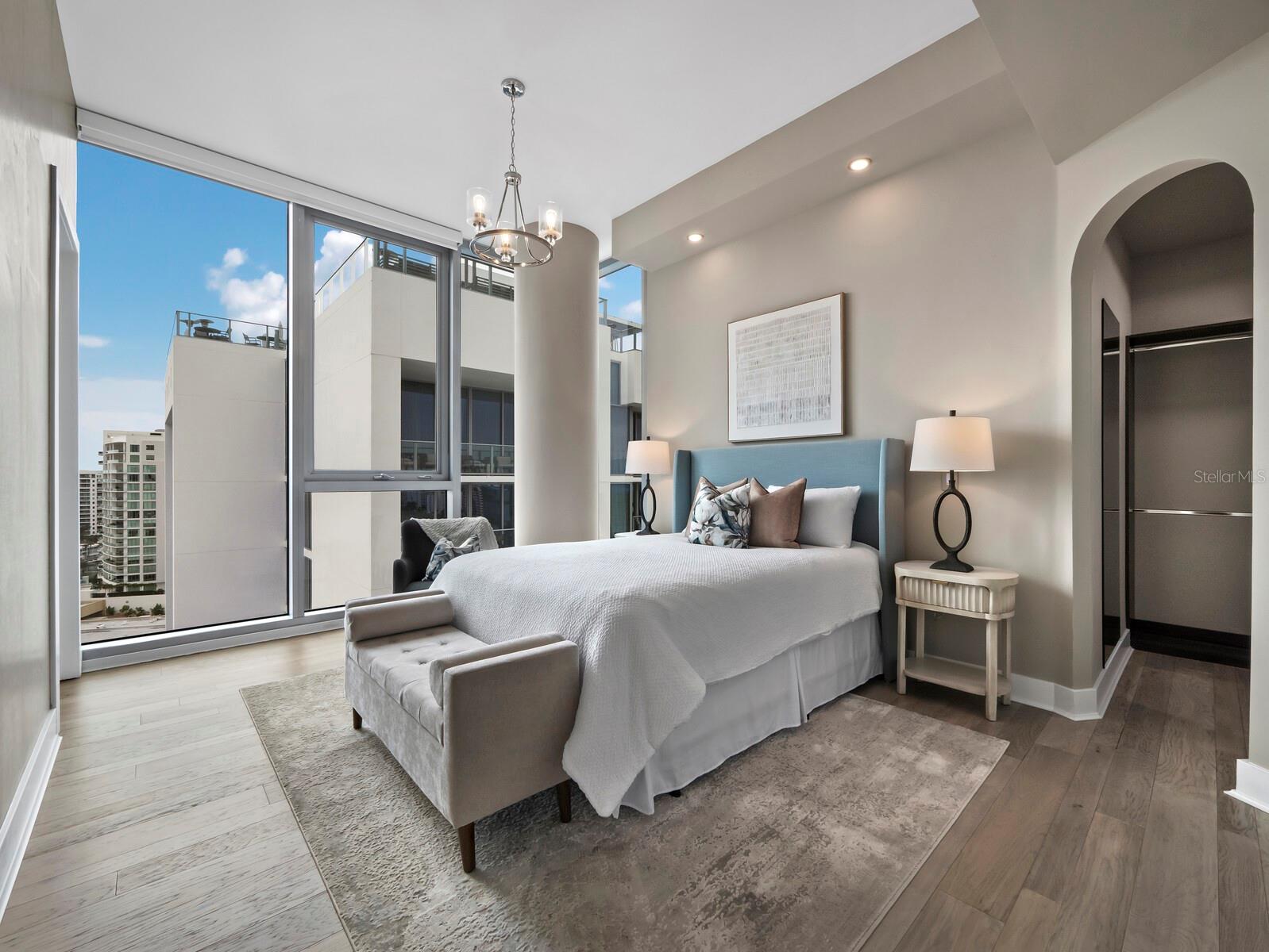 Image 31 of 53 For 1155 Gulfstream Avenue 1709