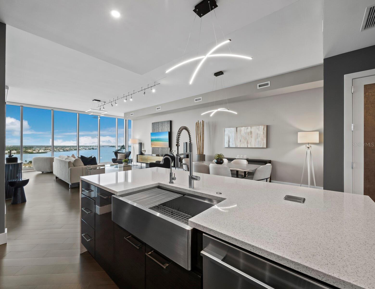 Image 7 of 53 For 1155 Gulfstream Avenue 1709