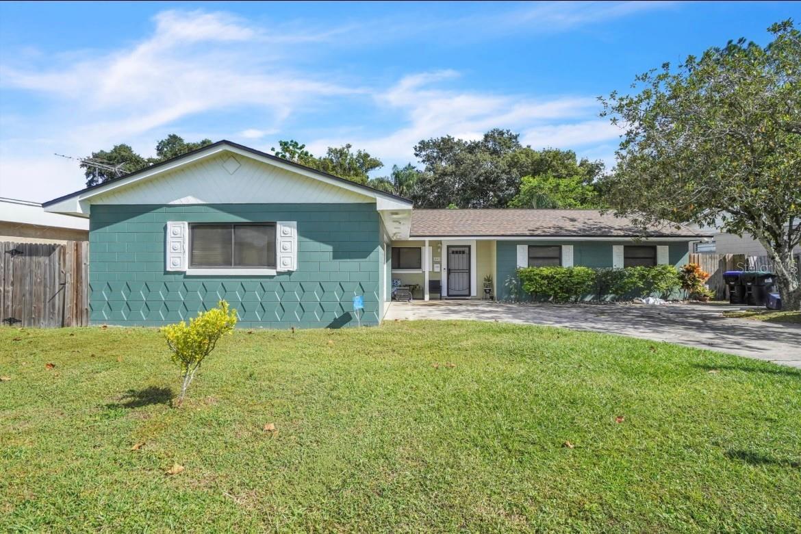 Image 2 of 4 For 5643 Satel Drive