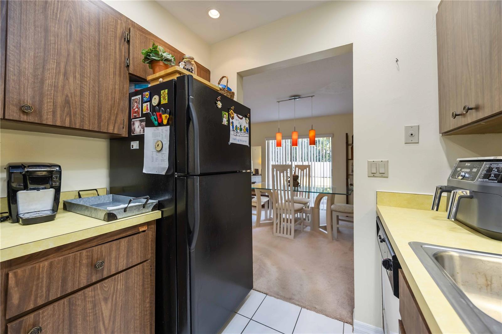 Image 9 of 25 For 4885 Rilma Avenue 131