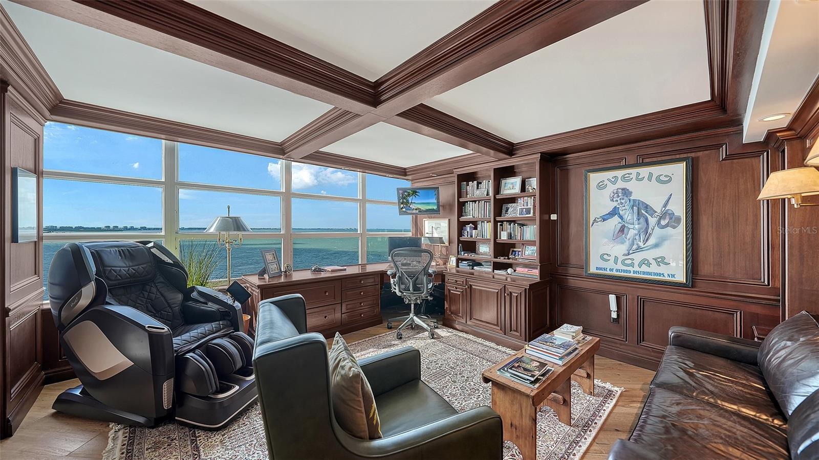 Image 19 of 73 For 988 Boulevard Of The Arts  S1814