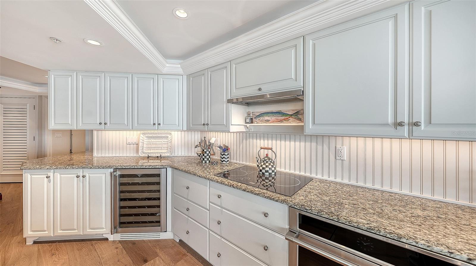 Image 26 of 73 For 988 Boulevard Of The Arts  S1814