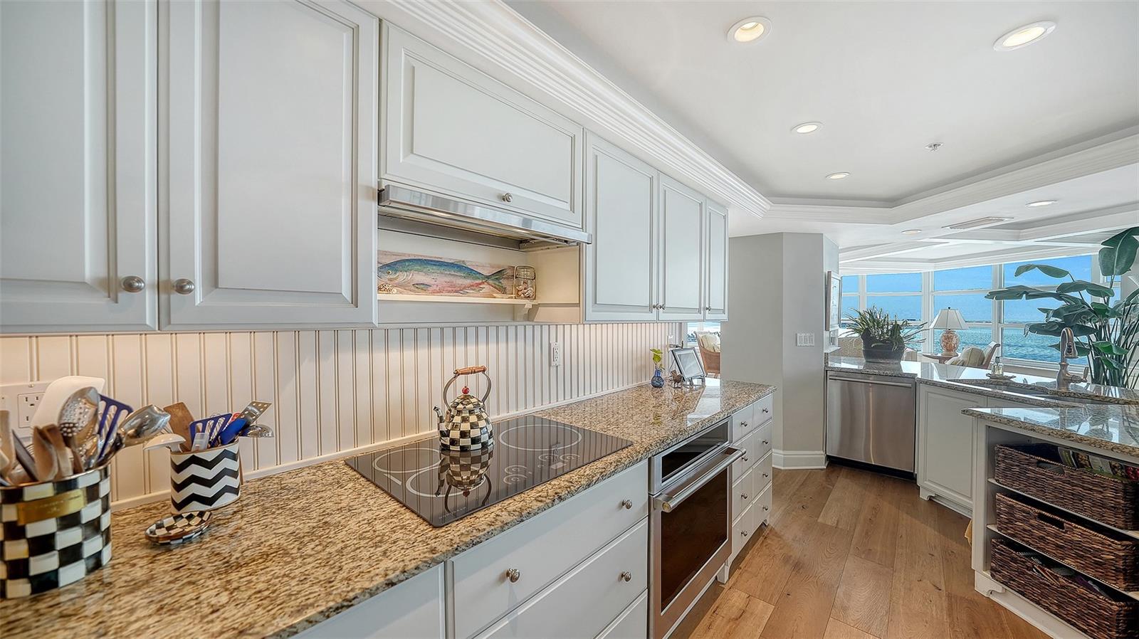 Image 27 of 73 For 988 Boulevard Of The Arts  S1814