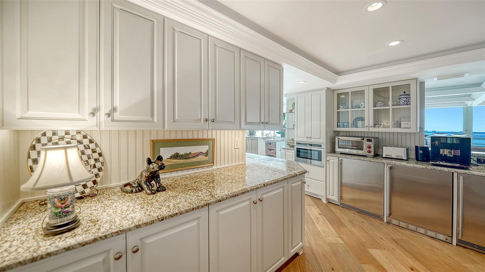 Image 30 of 73 For 988 Boulevard Of The Arts  S1814