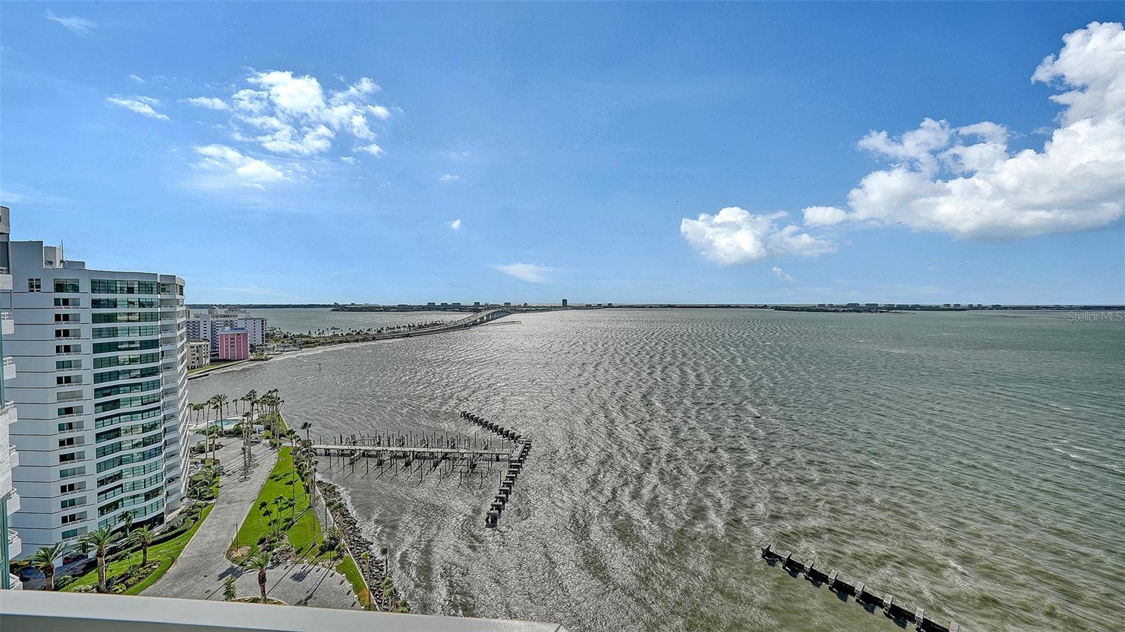 Image 55 of 73 For 988 Boulevard Of The Arts  S1814