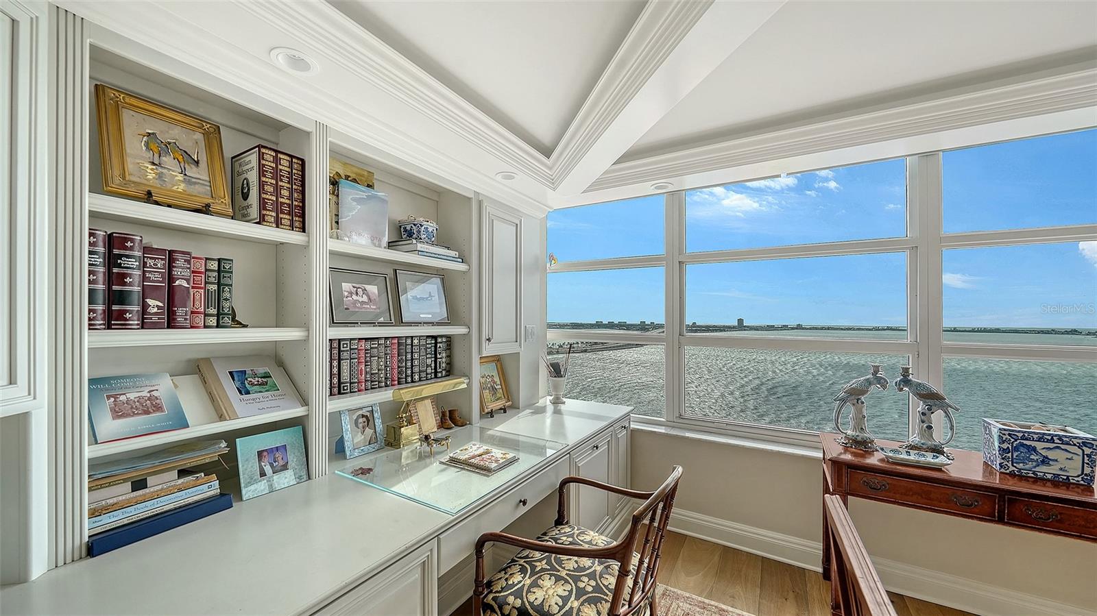 Image 7 of 73 For 988 Boulevard Of The Arts  S1814