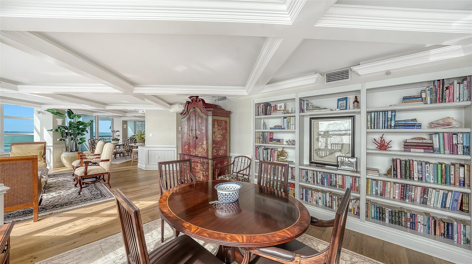 Image 9 of 73 For 988 Boulevard Of The Arts  S1814