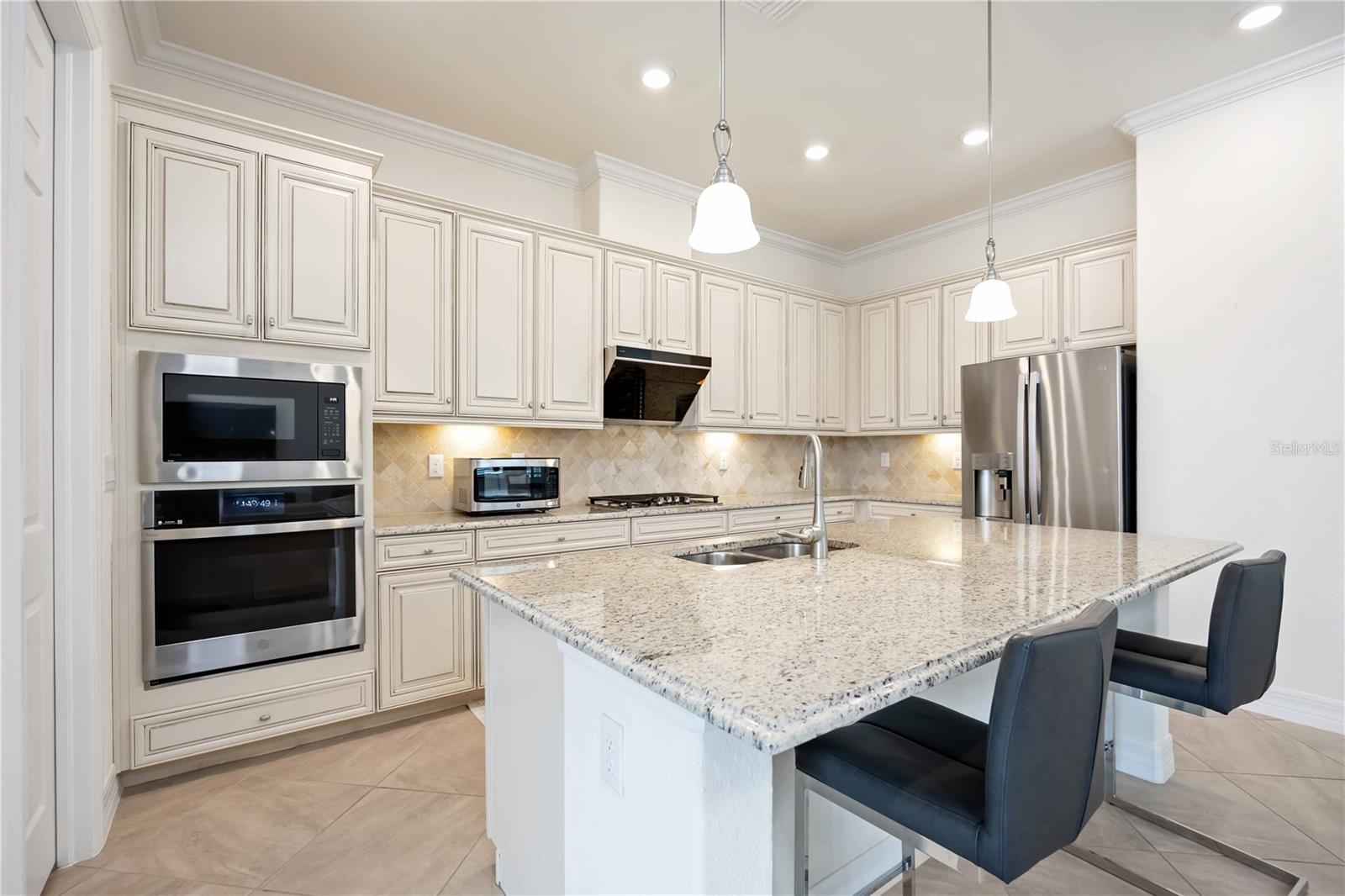 Image 11 of 42 For 5931 Brandon Run