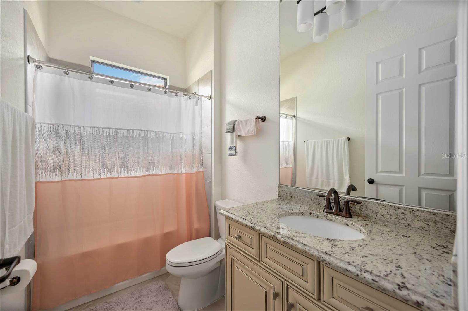 Image 16 of 42 For 5931 Brandon Run