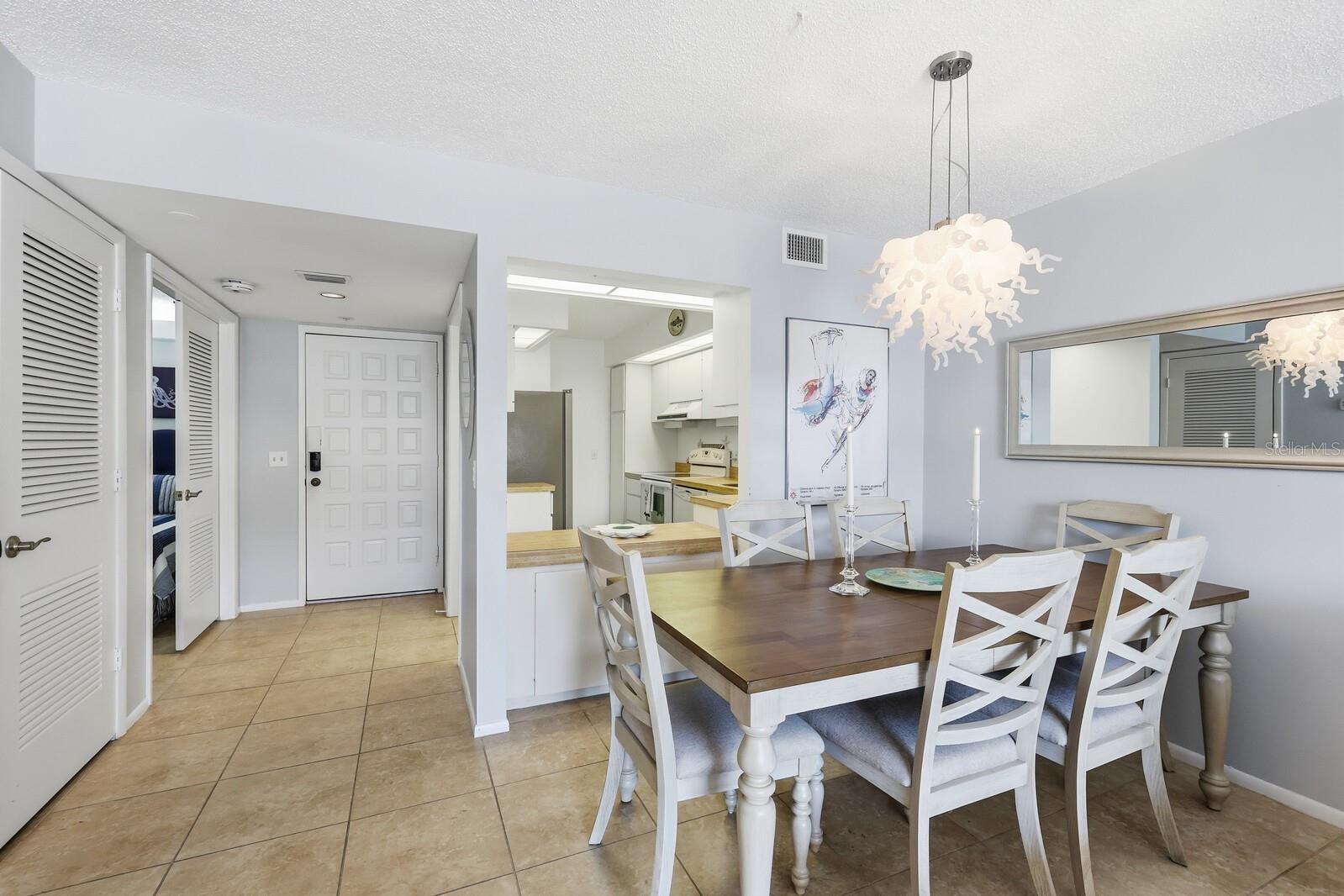 Image 7 of 41 For 1965 Gulf Of Mexico Drive G5-104