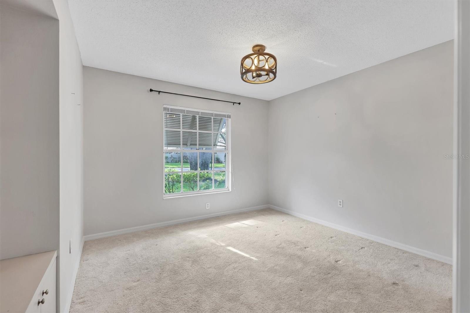 Image 23 of 62 For 4046 Highland Oaks Drive 47