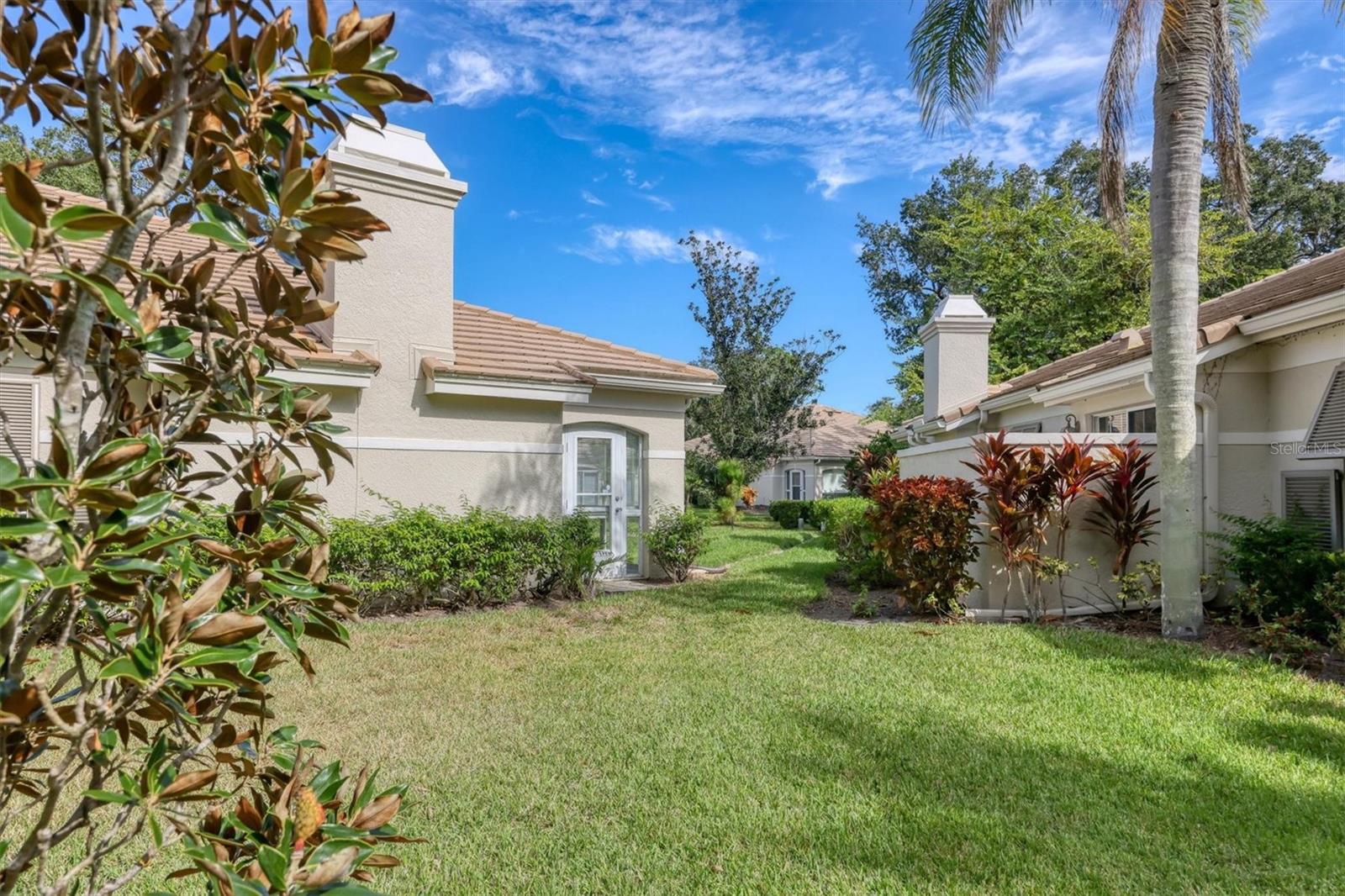 Image 31 of 62 For 4046 Highland Oaks Drive 47