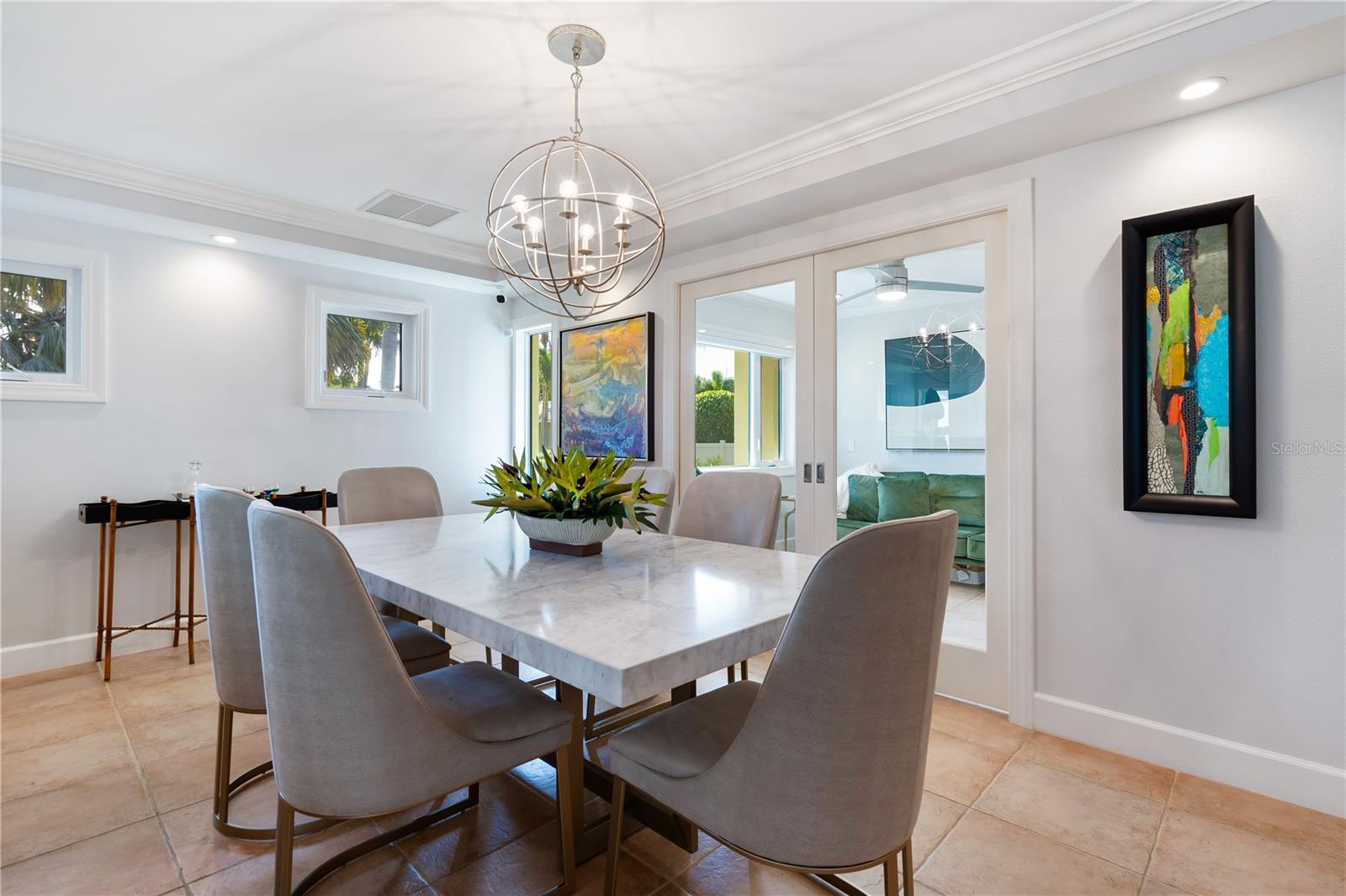 Image 8 of 35 For 606 Owl Way 