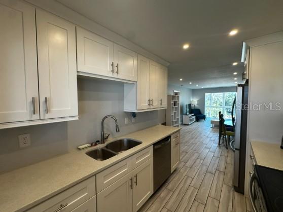 Image 5 of 13 For 708 Tamiami Trail S 318