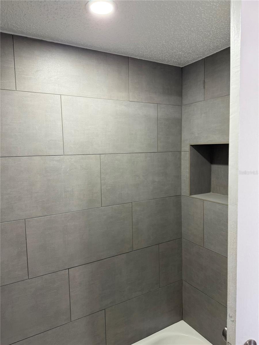 Image 10 of 17 For 21150 Gertrude Avenue 1