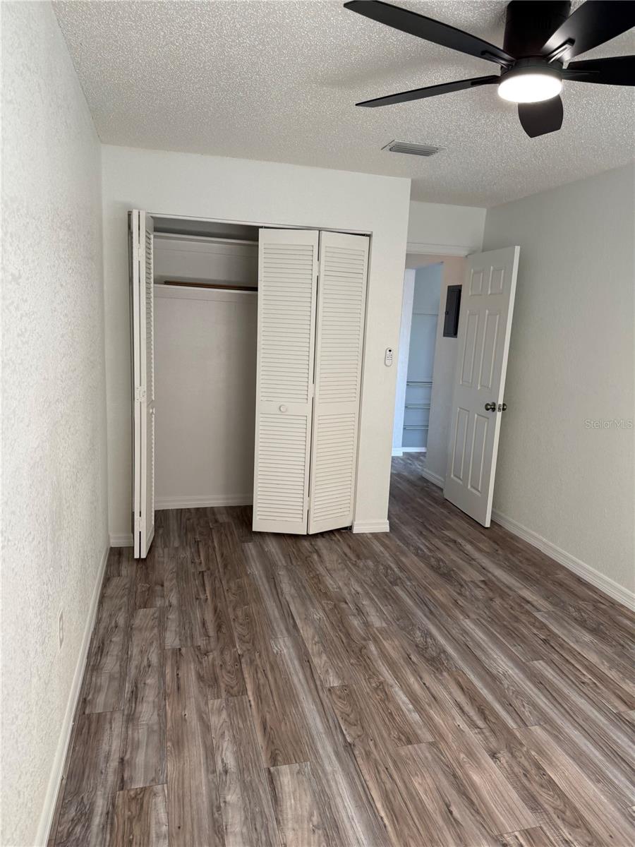 Image 14 of 17 For 21150 Gertrude Avenue 1