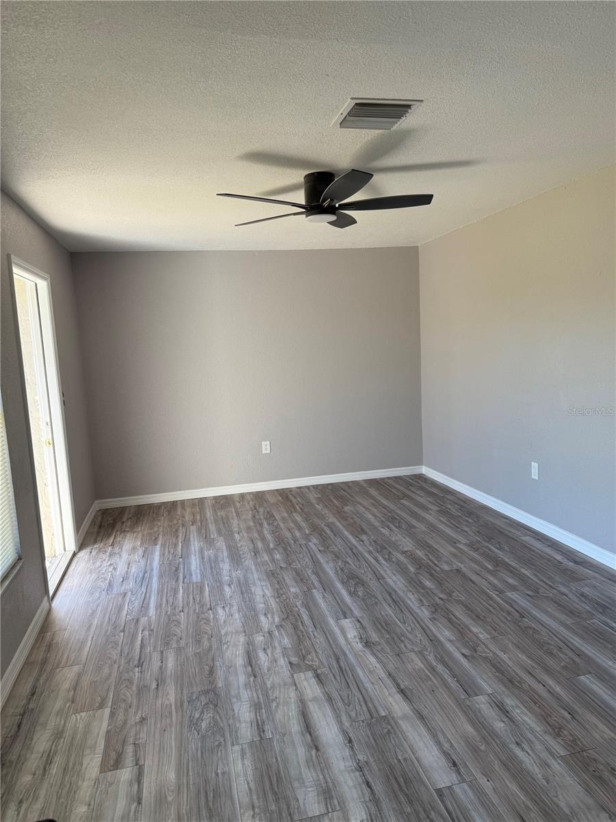 Image 8 of 17 For 21150 Gertrude Avenue 1