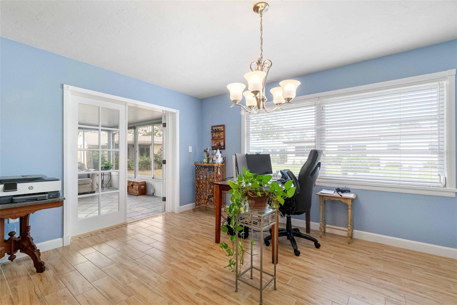 Image 27 of 38 For 3533 Tree Line Court 13