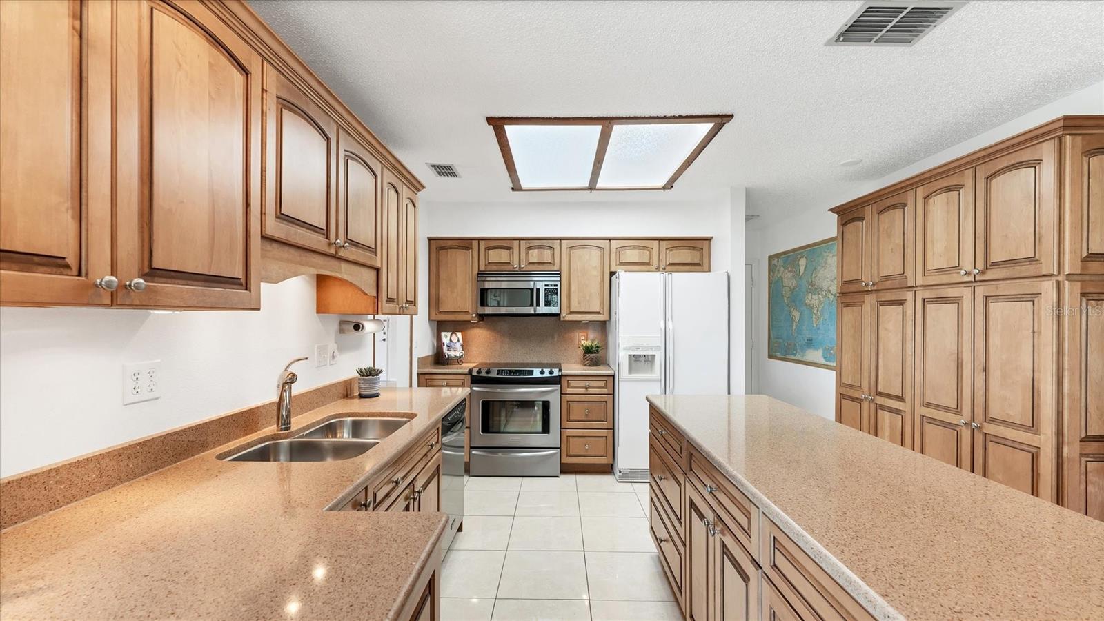 Image 16 of 59 For 4515 Mangrove Point Road