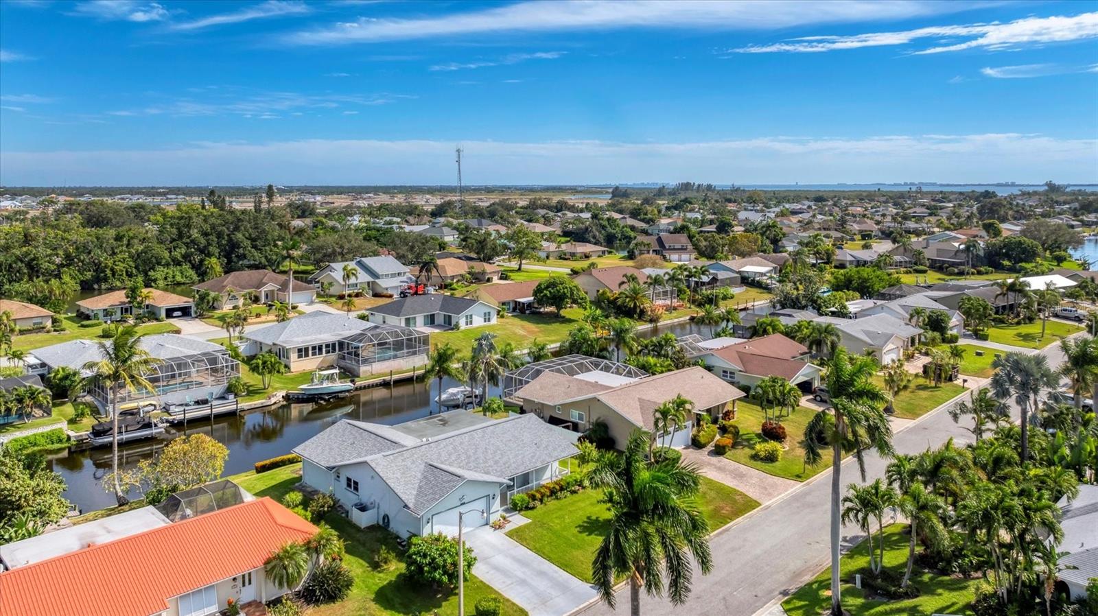 Image 5 of 59 For 4515 Mangrove Point Road