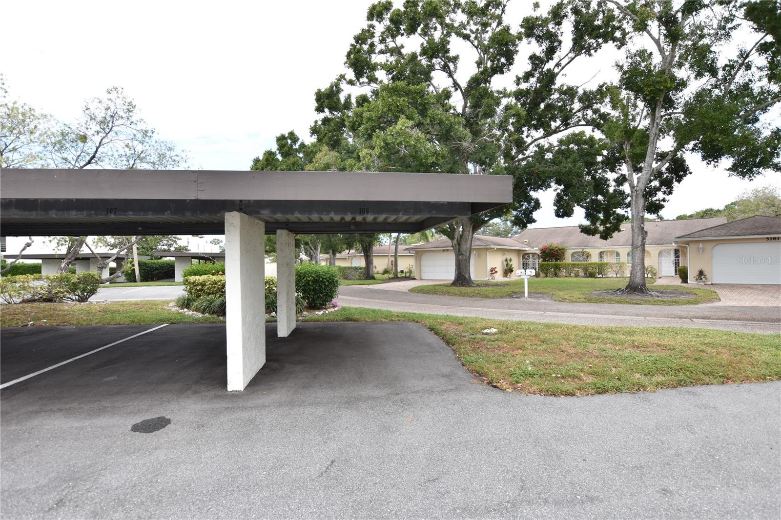 Image 11 of 12 For 5218 Marsh Field Lane 108