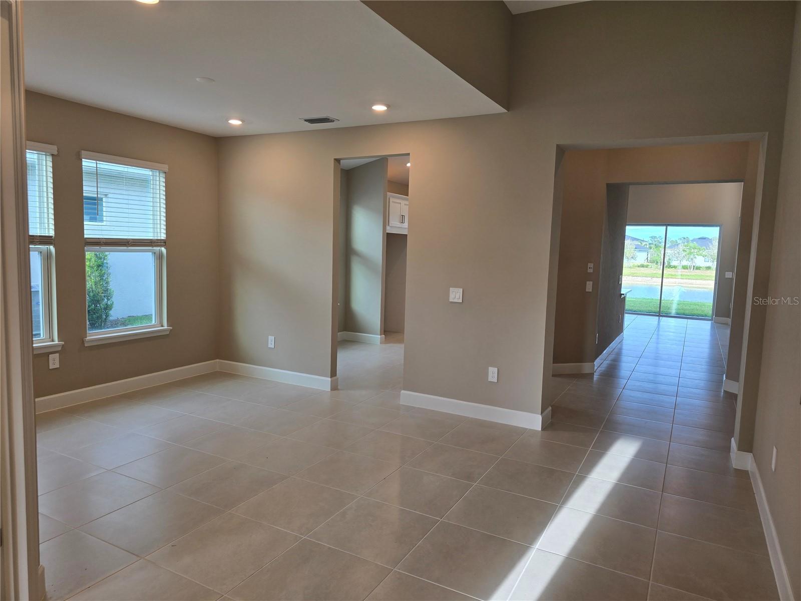 Image 6 of 19 For 1633 Remington Trace Drive